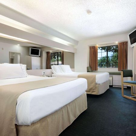 Microtel Inn & Suites By Wyndham Arlington/Dallas Area Δωμάτιο φωτογραφία